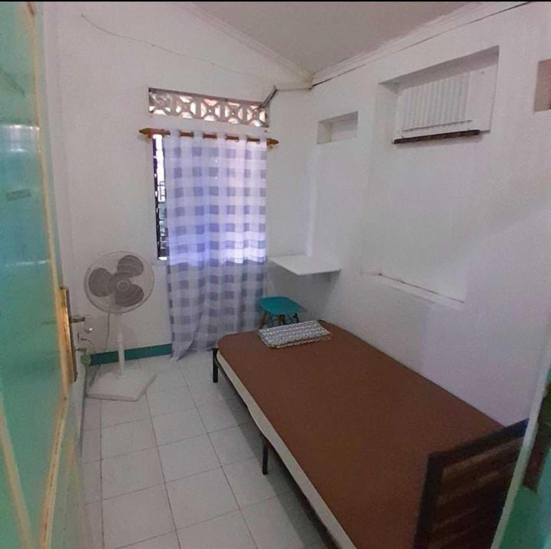Laura'S Backpacker 523 Hostel Джокякарта Екстериор снимка